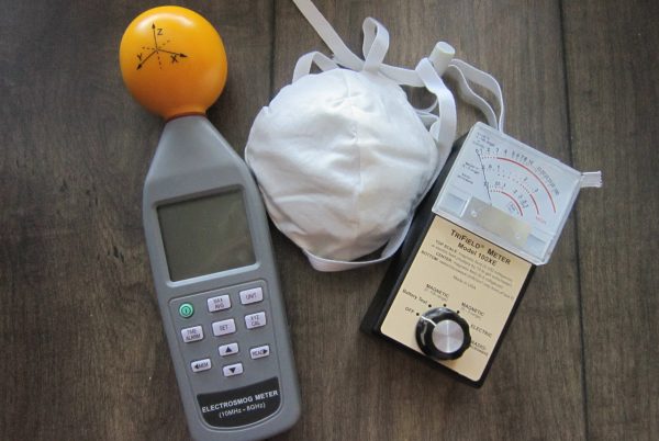 radiation-meters-and-mask-used-during-illness